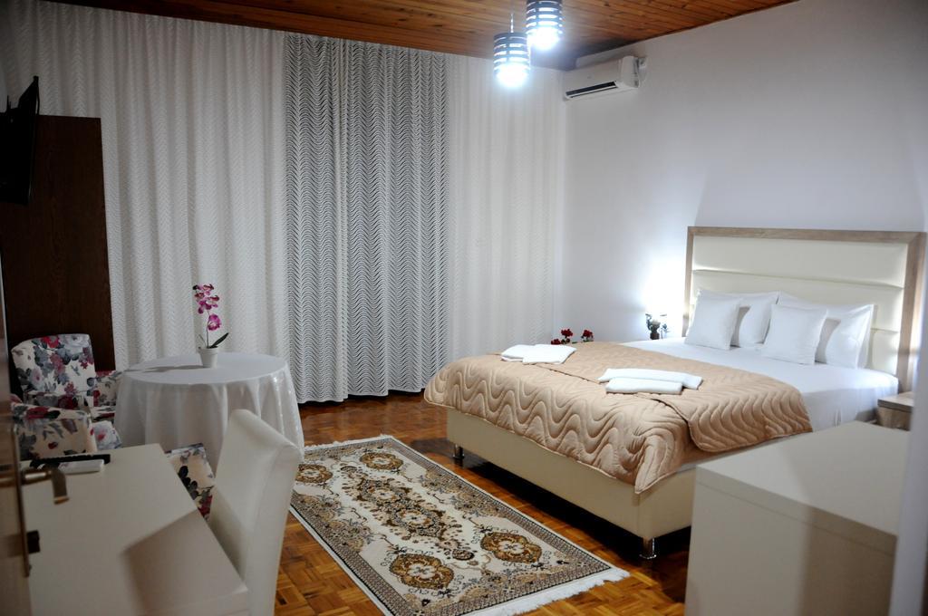 Guest House Smajlaga Ulcinj Ngoại thất bức ảnh