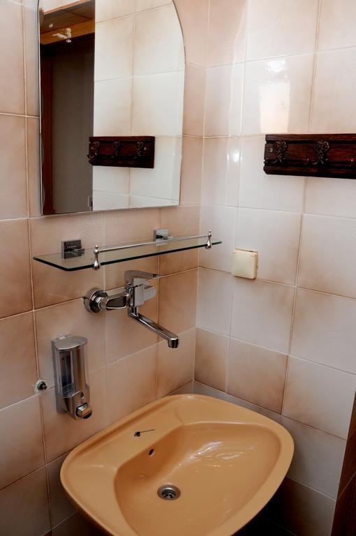 Guest House Smajlaga Ulcinj Ngoại thất bức ảnh