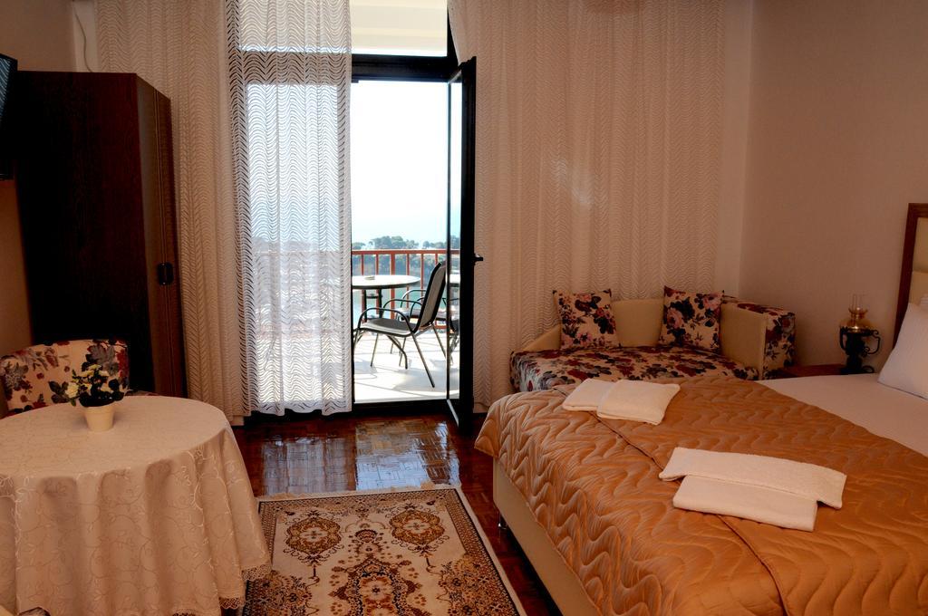 Guest House Smajlaga Ulcinj Ngoại thất bức ảnh