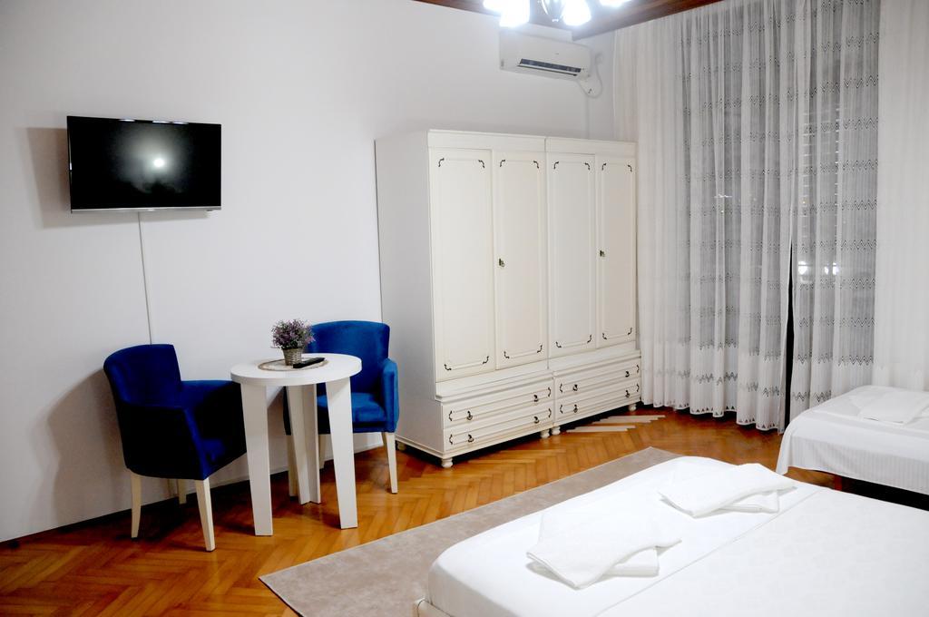 Guest House Smajlaga Ulcinj Ngoại thất bức ảnh